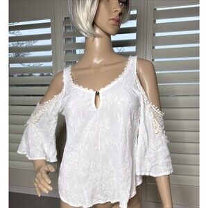 Wild Moss SM Blouse Ivory Cold Shoulder Embroidered Sexy Keyhole Casual Country